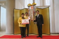 本日、ご宿泊者数が200万人達成となりました